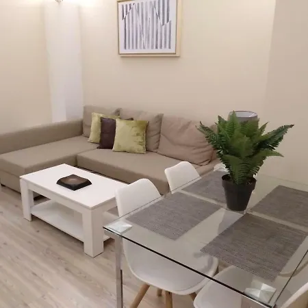 Adama Apartamento Turistico Caces Esterno foto