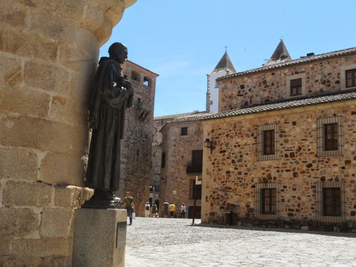 Adama Turistico Caces
